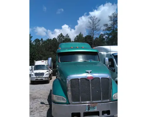 PETERBILT 387 CAB