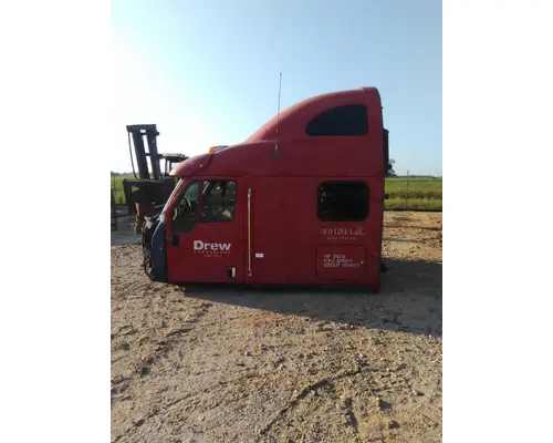 PETERBILT 387 CAB