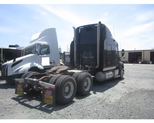 PETERBILT 387 CAB