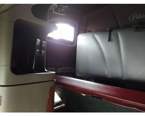 PETERBILT 387 CAB