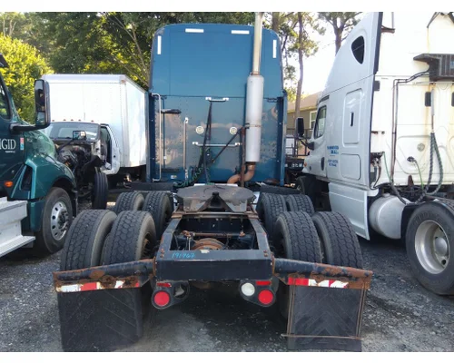 PETERBILT 387 CAB