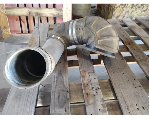 PETERBILT 387 CHARGE AIR COOLER PIPE