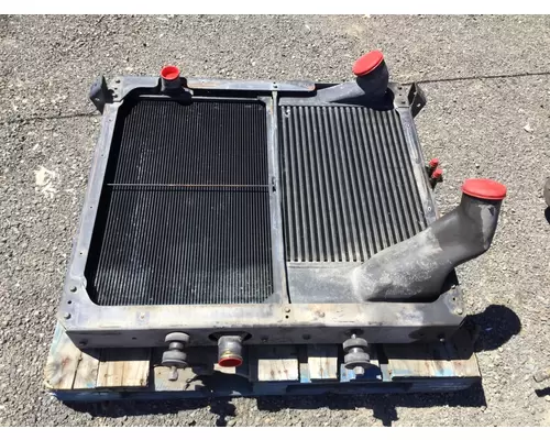 PETERBILT 387 COOLING ASSEMBLY (RAD, COND, ATAAC)