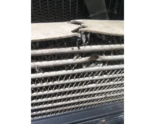PETERBILT 387 COOLING ASSEMBLY (RAD, COND, ATAAC)