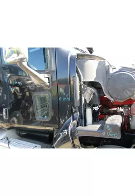 PETERBILT 387 COWL