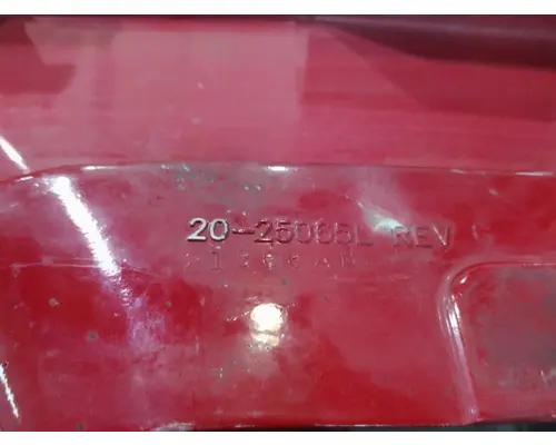 PETERBILT 387 COWL
