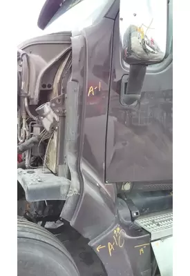 PETERBILT 387 COWL