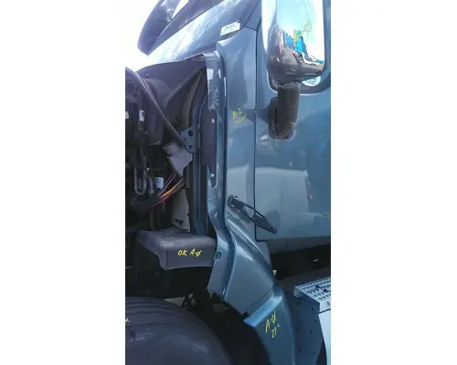 PETERBILT 387 COWL