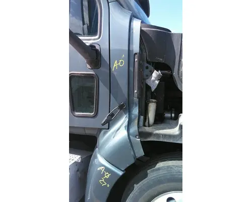 PETERBILT 387 COWL
