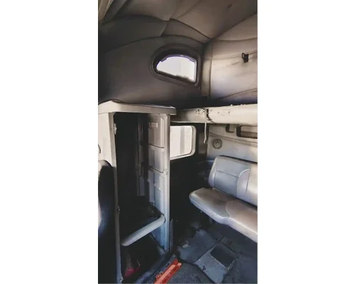 PETERBILT 387 Cab Assembly