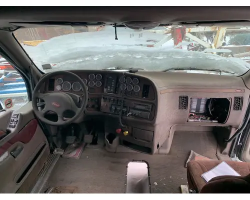 PETERBILT 387 Cab Mount