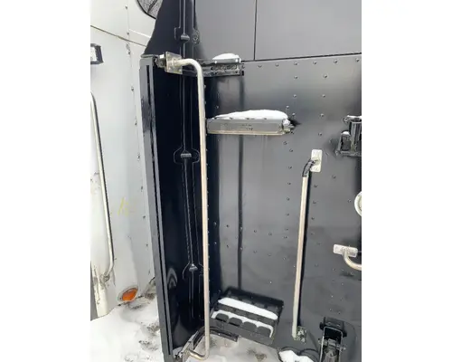 PETERBILT 387 Cab Mount