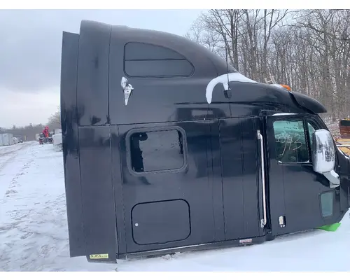PETERBILT 387 Cab Mount