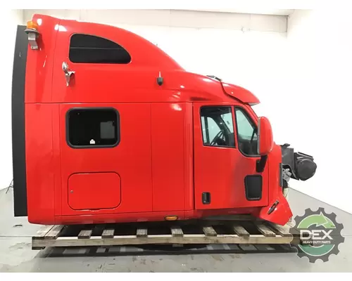 PETERBILT 387 Cab