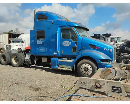 PETERBILT 387 Cab
