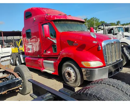 PETERBILT 387 Cab
