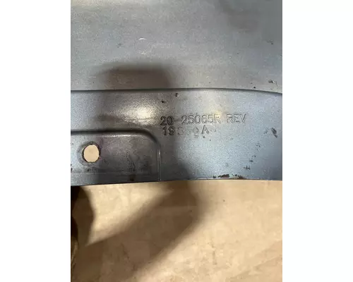 PETERBILT 387 Cowl