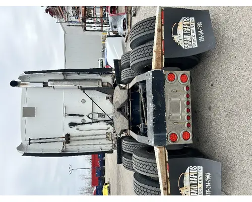 PETERBILT 387 Cutoff Assembly (Complete With Axles)