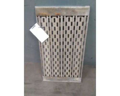 PETERBILT 387 DECK (CATWALK) STEP