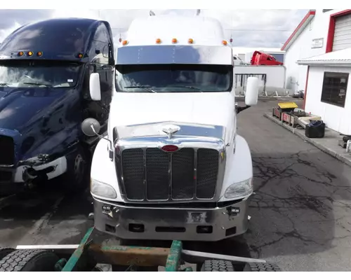 PETERBILT 387 DISMANTLED TRUCK