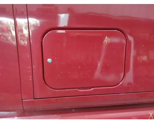 PETERBILT 387 DOOR, COMPARTMENT