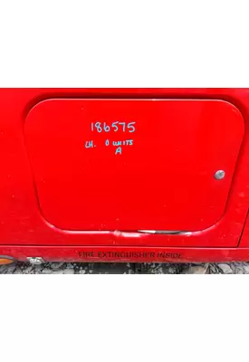 PETERBILT 387 DOOR, COMPARTMENT