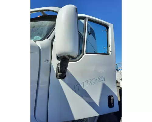 PETERBILT 387 DOOR ASSEMBLY, FRONT