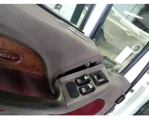 PETERBILT 387 DOOR ASSEMBLY, FRONT