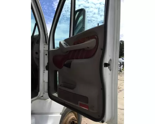 PETERBILT 387 DOOR ASSEMBLY, FRONT