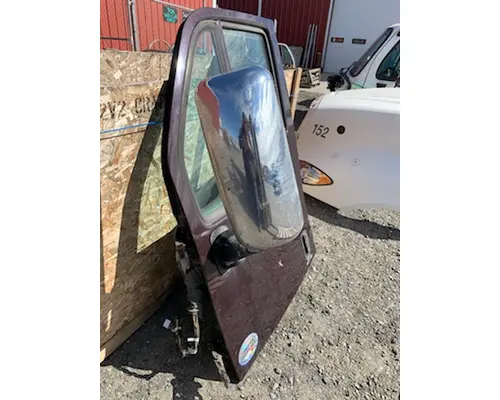 PETERBILT 387 DOOR-FRONT