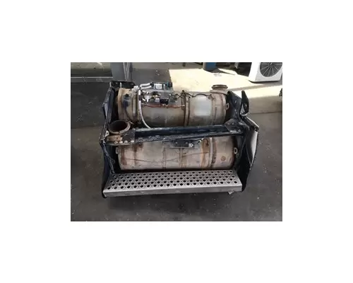 PETERBILT 387 DPF (Diesel Particulate Filter)