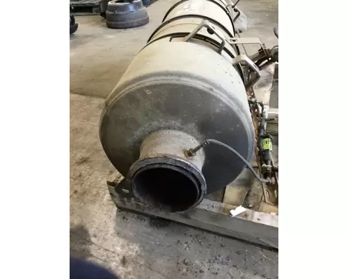 PETERBILT 387 DPF After Treatment