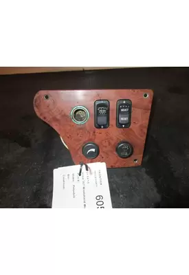 PETERBILT 387 Dash / Console Switch