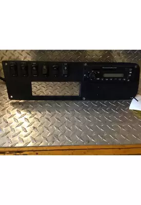 PETERBILT 387 Dash / Console Switch