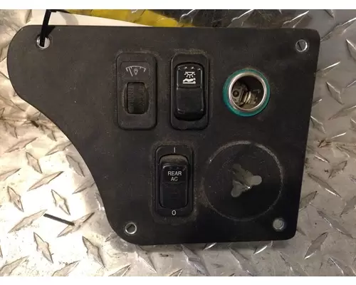 PETERBILT 387 Dash  Console Switch
