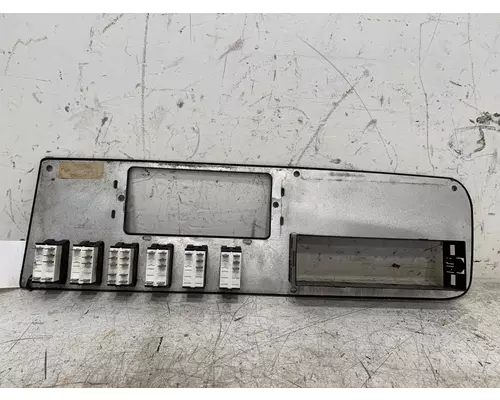 PETERBILT 387 Dash  Console Switch