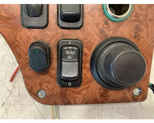 PETERBILT 387 Dash  Console Switch