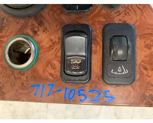 PETERBILT 387 Dash  Console Switch