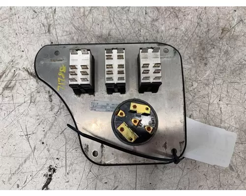 PETERBILT 387 Dash  Console Switch