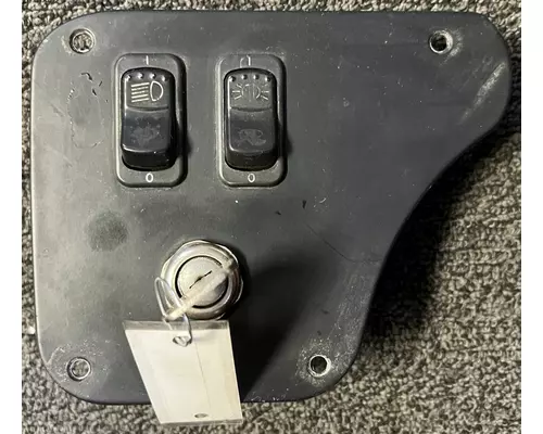 PETERBILT 387 Dash  Console Switch