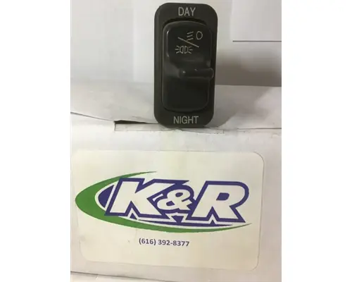 PETERBILT 387 Dash  Console Switch