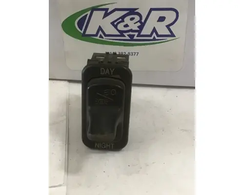 PETERBILT 387 Dash  Console Switch