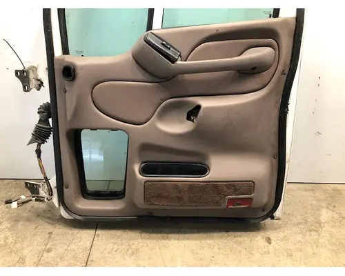 PETERBILT 387 Door Assembly, Front