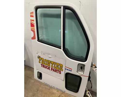 PETERBILT 387 Door Assembly, Front