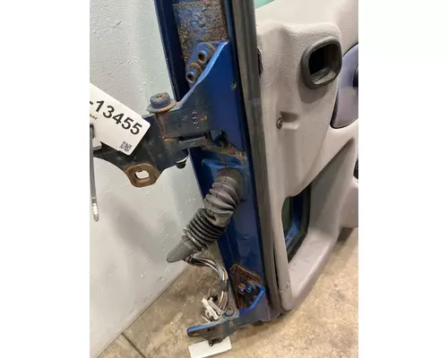 PETERBILT 387 Door Assembly, Front