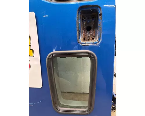 PETERBILT 387 Door Assembly, Front