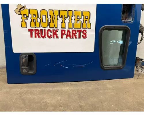 PETERBILT 387 Door Assembly, Front