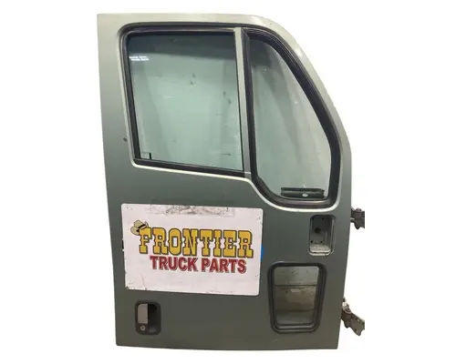 PETERBILT 387 Door Assembly, Front