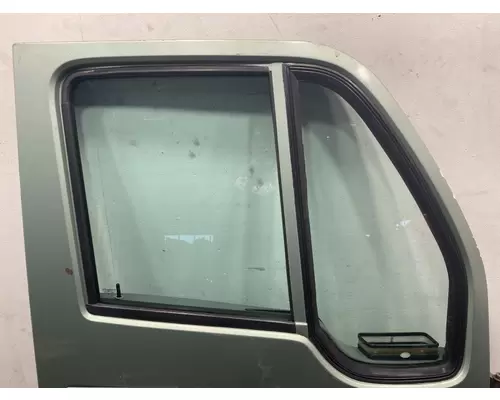 PETERBILT 387 Door Assembly, Front