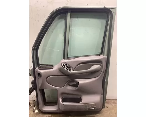 PETERBILT 387 Door Assembly, Front